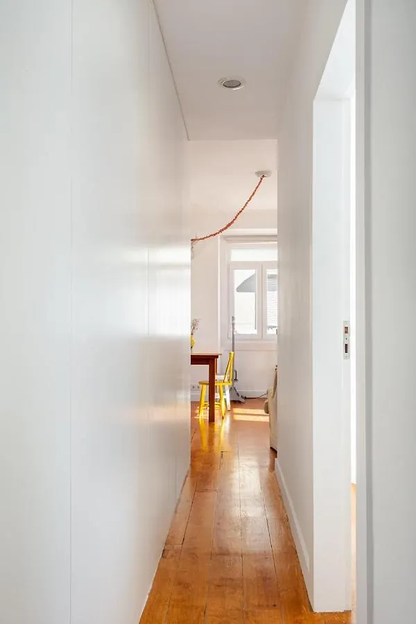 Apartamento ALTIDO Chic 2BR Apt in Bairro Alto, 2mins to São Pedro de Alcântara viewpoint Lisboa